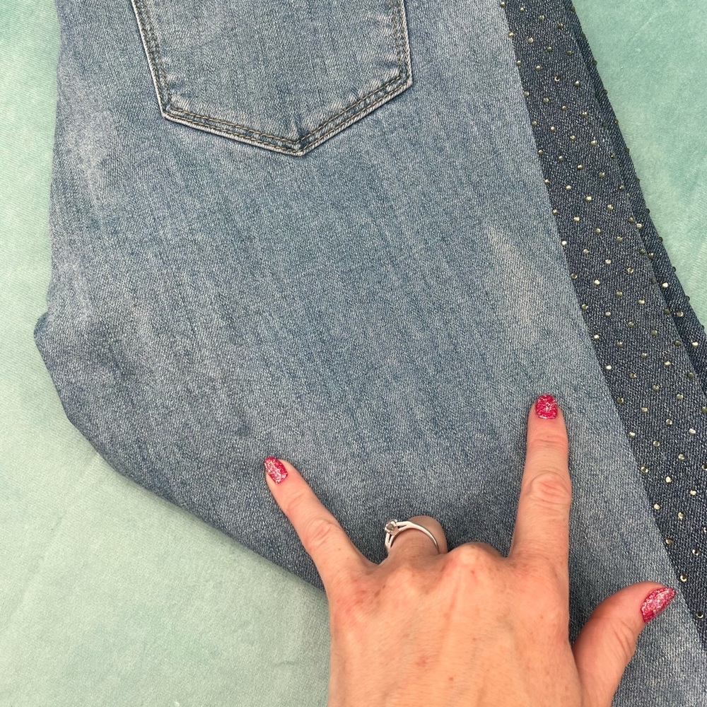 Bebe Rhinestone Denim 30 - Picture 10 of 12